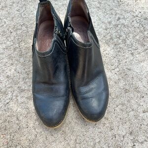 Dansko Booties Size 39